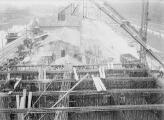 1 vue  - Port d\'Austerlitz, construction du silo, opérations liées au ferraillage. (ouvre la visionneuse)