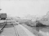 1 vue  - Bassin de l\'Industrie, vue générale (5 mai 1925). (ouvre la visionneuse)