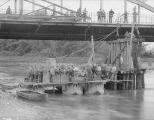 1 vue  - Pont Henry (21 septembre 1923). (ouvre la visionneuse)