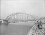 1 vue  - Pont Vauban, wagons de marchandises. (ouvre la visionneuse)
