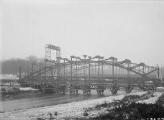 1 vue  - Pont de chemin de fer ligne Strasbourg-Kehl sur le Petit Rhin (5 janvier 1929). (ouvre la visionneuse)
