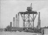 1 vue  - Pont d\'Anvers, construction (1er octobre 1928). (ouvre la visionneuse)