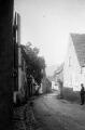 ouvrir dans la visionneuse : Mittelbergheim, rue du village (août 1904). phot. Lucien Blumer.