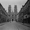 ouvrir dans la visionneuse : Orléans, cathédrale Sainte-Croix.