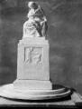 1 vue  - Strasbourg, monument aux morts [guerre 1914-1918], projet d\'Alfred Marzolff. (ouvre la visionneuse)