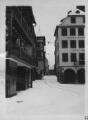 1 vue  - Rue du Maroquin enneigée. Hiver 1939-1940. (ouvre la visionneuse)