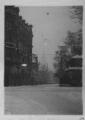 ouvrir dans la visionneuse : Rue Joseph Massol, vers la rue du Parchemin, vue de l'avenue de la Marseillaise. Hiver 1939-1940.