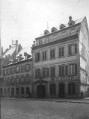 1 vue  - Rue des Bouchers, n°19, Gastwirthschaft \'Zum Adler\' , ancien poêle de la corporation des Bouchers. (ouvre la visionneuse)