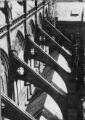 ouvrir dans la visionneuse : Cathédrale, arcs boutants vus de l'escalier de la tourelle sud. [1941-1944].