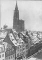 1 vue  - Cathédrale, vue prise du grenier du restaurant \'Zum Römer\' [17 février 1942]. (ouvre la visionneuse)