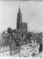1 vue  - Cathédrale, vue prise du grenier du restaurant \'Zum Römer\' [17 février 1942]. (ouvre la visionneuse)