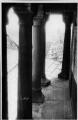 ouvrir dans la visionneuse : Cathédrale, galerie de la tour de croisée. [1941-1944].