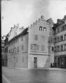 1 vue  - Rue de la Râpe n°10, Gasthaus \'Zum alten Schloss\', maison avec pignon Renaissance. (ouvre la visionneuse)