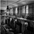 1 vue  - Palais Rohan, caisses et pièces de menuiseries entreposées dans la salle de lecture. [1940-1944]. (ouvre la visionneuse)