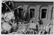ouvrir dans la visionneuse : Palais Rohan, destructions suite au bombardement aérien du 11 août 1944.