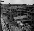 1 vue  - Rue Rohan après le bombardement aérien du 11 août 1944. (ouvre la visionneuse)