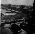 1 vue  - Bombardement aérien du quartier de la Meinau le 27 mai 1944, bâtiments détruits de l\'usine d\'armement Junkers (site des usines Mathis - automobiles). (ouvre la visionneuse)