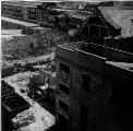 ouvrir dans la visionneuse : Bombardement aérien du quartier de la Meinau le 27 mai 1944, bâtiments détruits de l'usine d'armement Junkers (site des usines Mathis - automobiles).
