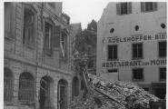 ouvrir dans la visionneuse : Rue du Vieux-Marché-aux-Poissons n° 1 après le bombardement aérien du 11 août 1944.