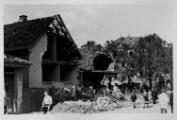 1 vue Bombardement aérien du Neudorf - 6 septembre 1943. Place de Sélestat, rue de la Grossau.