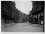 1 vue  - Strasbourg évacué, printemps 1940. Rue du 22 Novembre. (ouvre la visionneuse)