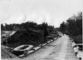 1 vue  - Pont détruit sur le Rhin à hauteur de Sasbach (Allemagne). Juin 1940. (ouvre la visionneuse)