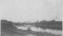 ouvrir dans la visionneuse : Pont Vauban avant et après bombardement [1940].