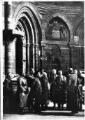 ouvrir dans la visionneuse : Visite officielle d'Adolf Hitler en Alsace, visite de la cathédrale de Strasbourg le 28 juin 1940.