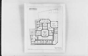 8 vues  - Banque de France, place Broglie : plans des étages et des façades. (ouvre la visionneuse)