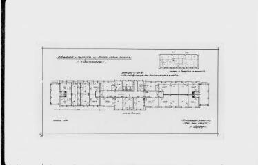 8 vues  - Ancien hôpital militaire de Cronenbourg, projet d'aménagement de logements : plans. (ouvre la visionneuse)